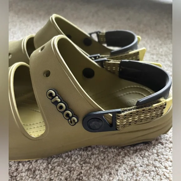 Crocs All Terrain Aloe Green with Black Trim Sandal Shoes  Men’s 10 - Picture 7 of 9